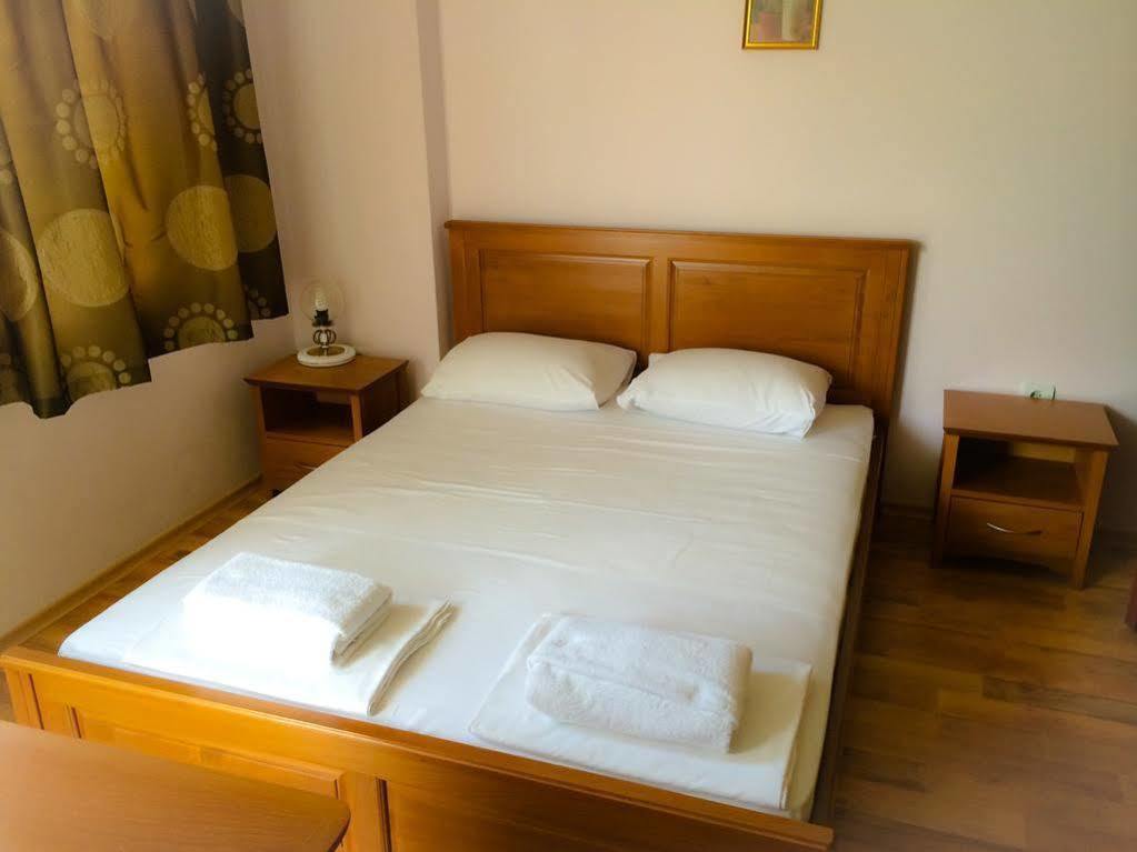 Family Hotel Jupiter บัลชิค ภายนอก รูปภาพ