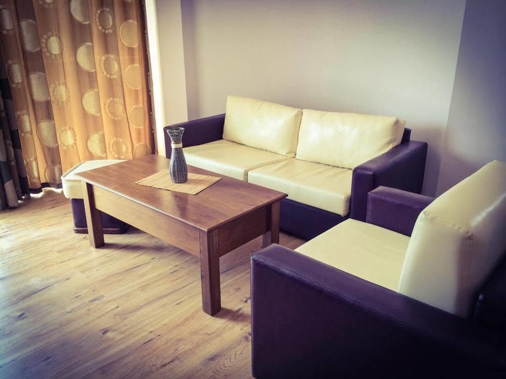 Family Hotel Jupiter บัลชิค ภายนอก รูปภาพ